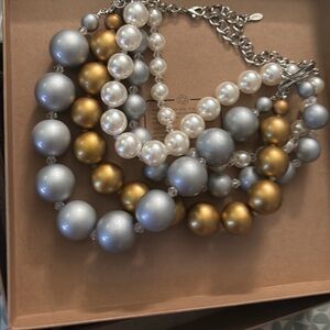 🌸👑 Beautiful Bubble Necklace✨✨